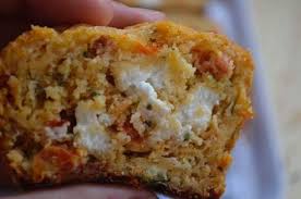 Cake A La Courgette Fromage De Chevre Et Tomates Sechees Au Basilic Cake Courgette Idee Tarte Cake Courgette Chevre