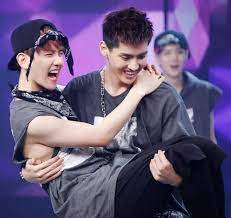 / do kyungsoo • kris / wu yifan • lay / zhang yixing • park chanyeol • tao . Baekhyun And Kris Baekhyun Exo Fan Exo