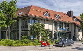 Wir sind direkt vor ort und unterstützen sie mit unserer erfahrung dabei, ihre vorhaben zu verwirklichen. Raiffeisenbank Munchen Sud E G Forstenried In Munchen