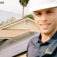 3 Ways to Maintain a Solar Panel