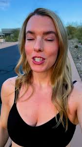 WHY I LEFT A GOOD 6 YEAR RELATIONSHIP. This is true in our personal  relationships, friendships, work relationships and more. Just over 6 years  ago I left a six year relationship with