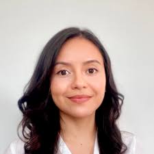 Suzanne Ojeda's Instagram, Twitter & Facebook