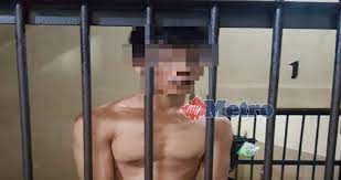 Masalah di pejabat yang seterusnya ialah selalu datang lewat. Tikam Majikan Akibat Ditegur Lewat Datang Kerja