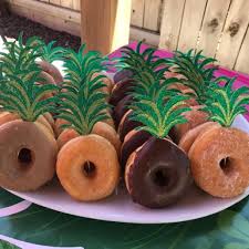 Pineapple Crown Food Pick Donut Pineapple Flamingo Pineapple Etsy In 2020 Luau Party Food Hawaii Birthday Party Luau Theme Party
