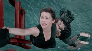 Emilia clarke et cara delevingne font un concours de sourcils ! The Tank Top Black Sarah Connor Emilia Clarke In Terminator Genisys Spotern