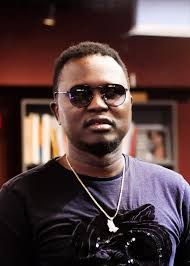 What is the name of an artist from Murle, South Sudan?