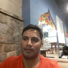 Anwar Iqbal at Nooshe Joon, Epicuria Food Mall,