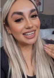 Hector and His Ex Jackie