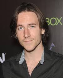 Images of the levi ackerman voice actors from the attack on titan franchise. Matthew Mercer Anime Voice Over Wiki Fandom