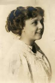 Amanda hendricks sayre Image: PICRYL