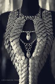 Pin By Michelle Endras On Chainmail Clothing Misc Chainmail Clothing Fashion Fantasy Fashion