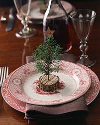 Dress Up Your Home For The Holidays With Distinctive Handmade Decoration Ideas From 20 Years Handmade Christmas Decorations Holiday Place Cards Christmas Place