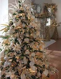 Arbol De Navidad Blanco Y Dorado Christmas Decorations Christmas Tree Themes Christmas Tree Decorations