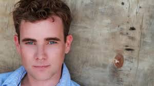 John White. Mladý mnohostranný talent