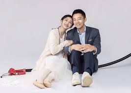 Xú xīyuàn, born october 6, 1976 in taipei, taiwan), also known as barbie hsu and big s (大s dà s), is a taiwanese actress, singer, and television host. Is Their Marriage On The Rocks Nope Say Barbie Hsu And Hubby Entertainment News Asiaone
