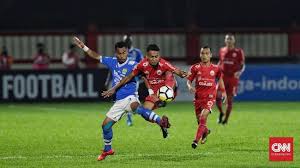 Di luar stadion, justru ada suporter yang harus meregang nyawa. Status Persib Vs Persija Di Liga 1 2018 Belum Jelas