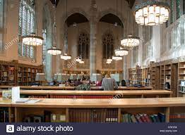 The yale university library is one of the premier research libraries in the world. Yale University Library Stockfotografie Alamy
