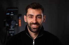 Hi! I'm planning to come Malaga 17-20 Nov for Davis cup (big Nadal fan,  vamos!) 😁 *Just wondering if anyone wants to play tennis/padel? as my  friends bailed