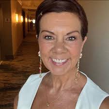 Kerry Inman's Instagram, Twitter & Facebook