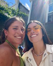 Emma Laberge (@emmalaberge) • Instagram photos and videos