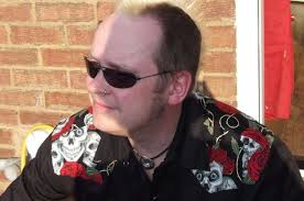 Dan and Faye Starr embrace Bishop's Stortford music scene with launch of  new Hoodoo Radio station from their boat