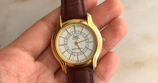 Qq Vintage Bayan Kol Saati Vintagesaat Vintagewatch Saat Saatler Saatmodelleri Kurmalisaat Hediye Vintagesaatler Retrowatch Vi 2020 Vintage Saat Saatler