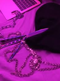Beautiful girls photos and wallpaper. Grunge Skimask Knives Chain Aesthetic Egirl Yk2 Dark Purple Aesthetic Pink Aesthetic Yk2 Aesthetic