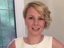 Tragedy as 'funny and mischievous' Grimsby mum, 38, dies leaving family  heartbroken