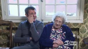 Pour trouver des pièces de musée, il y a du monde… mais je pense que ce pistolet a surtout servi à assassiner la langue française. Replay Un Tresor Dans Votre Maison Renee Et De Toute Sa Famille Du M6