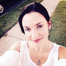 Kimberly Aikey's Instagram, Twitter & Facebook