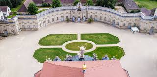 Traumhaft heiraten und hochzeit feiern burg giech. Schloss Weissenstein Graf Von Schonborn Schloss Impressionen Barockschloss