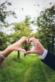 1K+ Falling In Love Pictures | Download ...