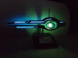 Simply put all mass effect ships can fly around system to system no problem (earth and the citadel/krogan home) are a few weeks or months away. Mass Effect Google