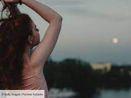 If your antivirus detects the lunar calendar hair free as malware or if the download link for ru.ps.voidmoon.hair is broken, use the contact page to email us. 2021 Lunar Hair Calendar The Best Time To Cut And Color Your Hair Femme Actuelle Le Mag