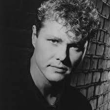 Carole Sage's Instagram, Twitter & Facebook