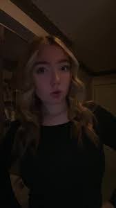 Kristen Addison's Instagram, Twitter & Facebook