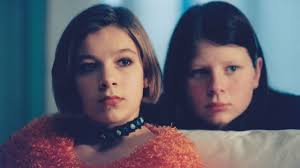 Pappa: "KOPPLA NER JAG SKA ANVÄNDA TELEFONEN" Jag: "suck, okeeeej snart"