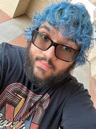 Leaving cleaning supplies at 728 Toy Store