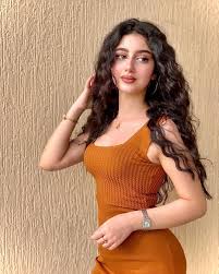 Haya هيا Haya Hazim Instagram Photos And Videos Stylish Girl Images Beautiful Blonde Girl Beautiful Girl Image