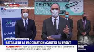 La campagne de vaccination débutera dans un futur proche et, au mois de janvier, un million de personnes seront vaccinées en priorité, a annoncé le premier ministre. Jean Castex Annonce La Vaccination Prioritaire Pour Certains Professionnels Dont Les Enseignants Et Les Forces De L Ordre De Plus De 55 Ans Video Dailymotion