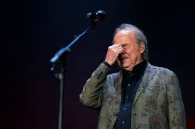 Joan Manuel Serrat: "Será el último concierto, pero me lo quiero pasar de  cojones" | Música