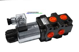 With no additional information, i'd assume the author intended strictly left to right: Umschaltventil Ventil 6 2 Wege 12 Volt 1 2 90 L Min Ohneberg Hydraulik4u Online Shop