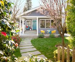 Choosing a paint color for the outside of your home may seem like an overwhelming task. Best Exterior House Color Schemes Better Homes Gardens