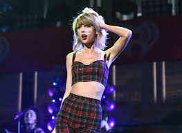 Share all sharing options for: Taylor Swift Breaks Twitter Silence And Congratulates Final Five Following Kim Kardashian Feud