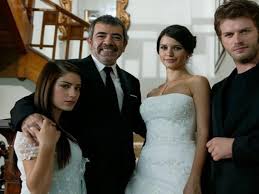 La Pareja Mas Bella De Turquia En El Trailer De Amor Prohibido La Nueva Telenovela Turca De Nova En 2020 Amor Prohibido Actores Telenovela Amor Prohibido