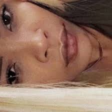 Andrea Jefferies (lastqueendrea)