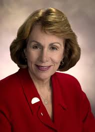 There's no E-miracle at hand: Experts say solving Long Beach digital divide  will take teamwork