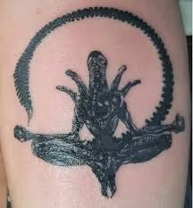 Xenomorph tattoos that you can filter by style, body part and size, and order by date or score. Saw Another Xenomorph Tattoo Was Inspired To Share Lv426
