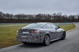 Tamamen elektrikli yeni bmw i4. Prototypenerprobung Bmw I4 Der Tesla Fighter Stern De