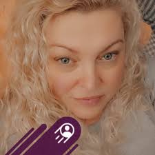 This goofy waxy monkey tree frog at @nattattackss almost doesn't look real!  💚😳 (Rest assured, she is very real. 🐸) TRR is made possible by  @palmstreetapp #waxymonkeyfrog #waxymonkeytreefrog #phyllomedusa #treefrog  #frog #frogkeeper #